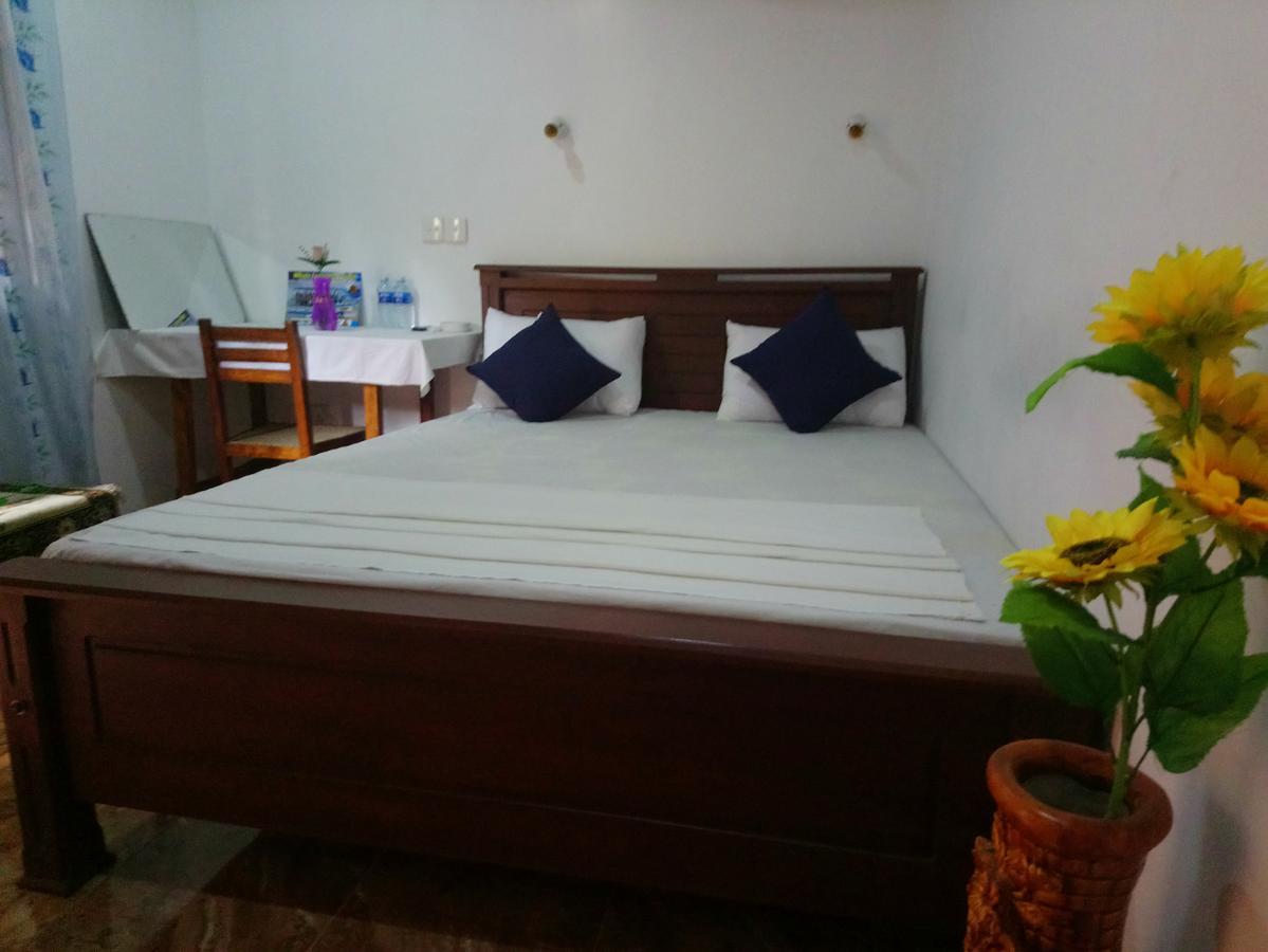 Soldara Gedara Apartment ฮิกคาดูวา ภายนอก รูปภาพ