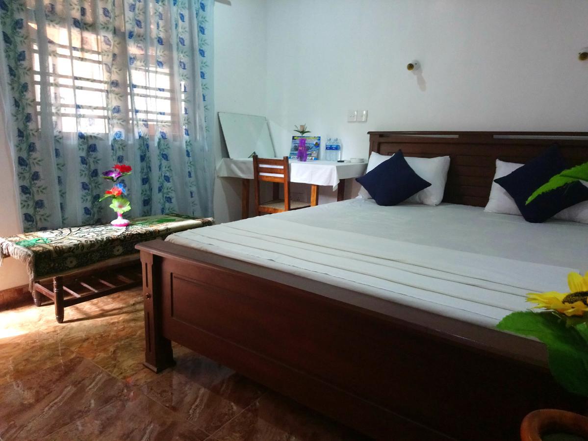 Soldara Gedara Apartment ฮิกคาดูวา ภายนอก รูปภาพ
